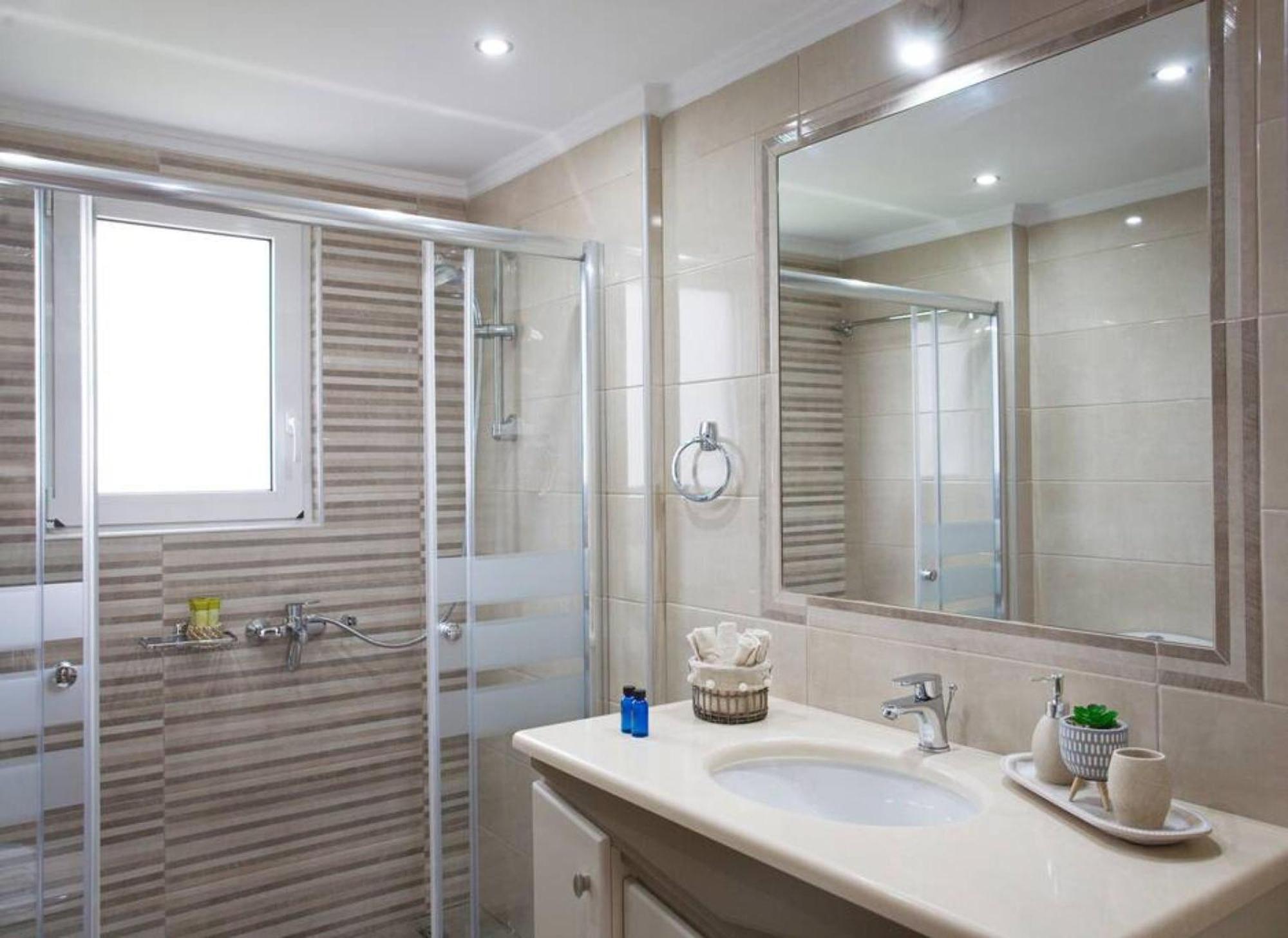 Sunny Apartment Lefkada - Lefkada Bnb Kalligoni Екстер'єр фото
