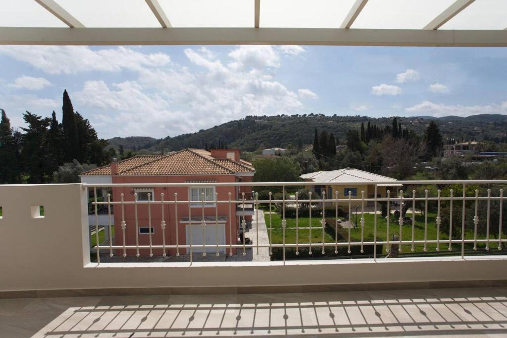 Sunny Apartment Lefkada - Lefkada Bnb Kalligoni Екстер'єр фото